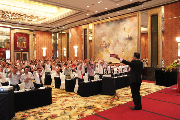 2013非凡娱乐-电子娱乐平台游戏-非凡娱乐官网-pgff经销商年会系列活动——经销商年会